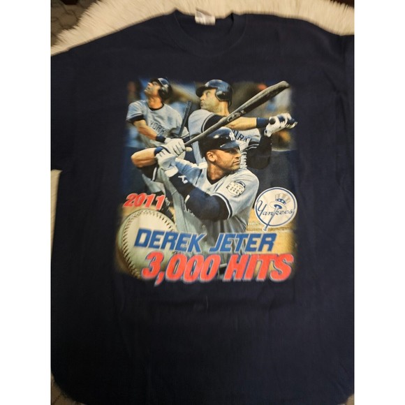 Derek Jeter T-Shirt Large 3000 Hits Double Sided 2011 Sz XL - Picture 2 of 4